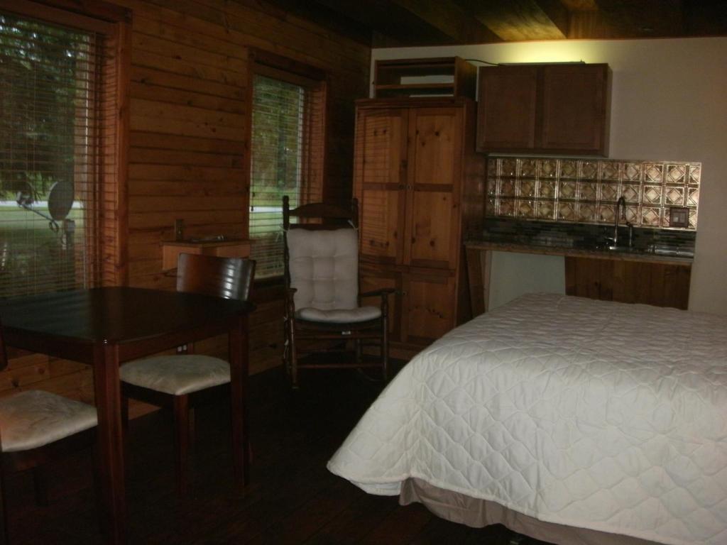 Cool Springs Inn Michigan City Δωμάτιο φωτογραφία