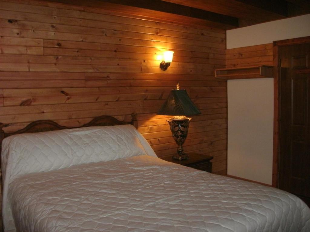 Cool Springs Inn Michigan City Δωμάτιο φωτογραφία